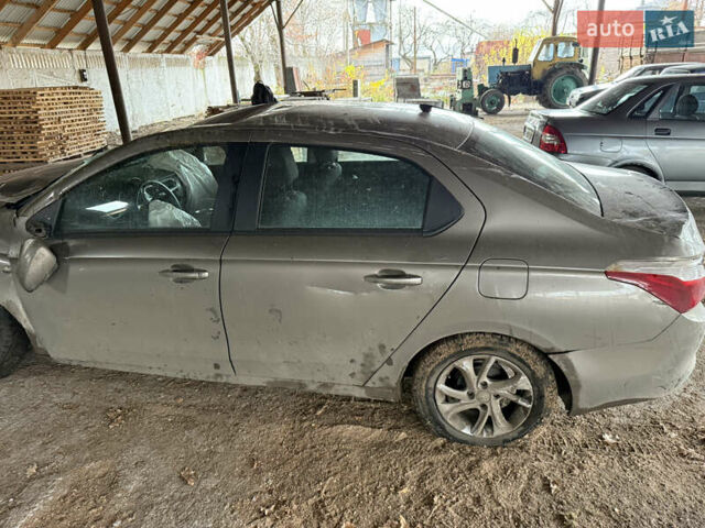 Коричневый Ситроен С-Элизе, объемом двигателя 1.6 л и пробегом 570 тыс. км за 3000 $, фото 12 на Automoto.ua