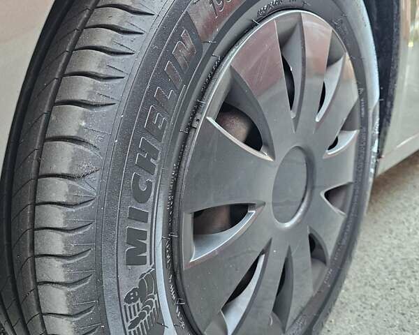 Коричневий Сітроен С-Елізє, об'ємом двигуна 1.2 л та пробігом 157 тис. км за 5750 $, фото 26 на Automoto.ua