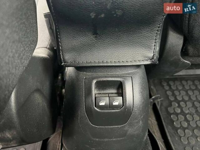 Коричневый Ситроен С-Элизе, объемом двигателя 1.6 л и пробегом 148 тыс. км за 7990 $, фото 33 на Automoto.ua