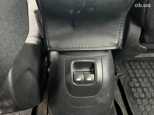 Коричневый Ситроен С-Элизе, объемом двигателя 1.6 л и пробегом 148 тыс. км за 8490 $, фото 33 на Automoto.ua