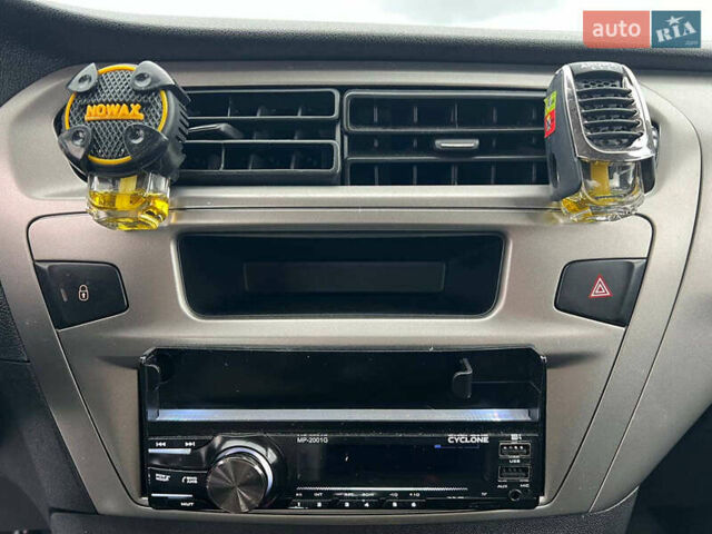 Коричневый Ситроен С-Элизе, объемом двигателя 1.6 л и пробегом 148 тыс. км за 8490 $, фото 25 на Automoto.ua