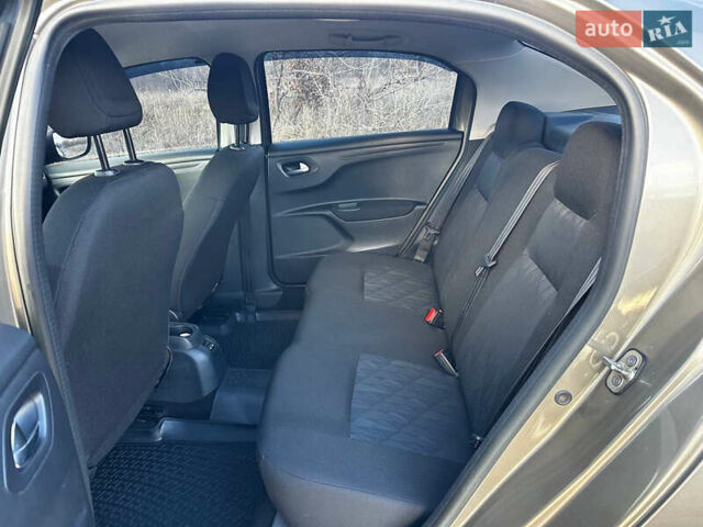 Ситроен С-Элизе, объемом двигателя 1.56 л и пробегом 145 тыс. км за 6999 $, фото 17 на Automoto.ua