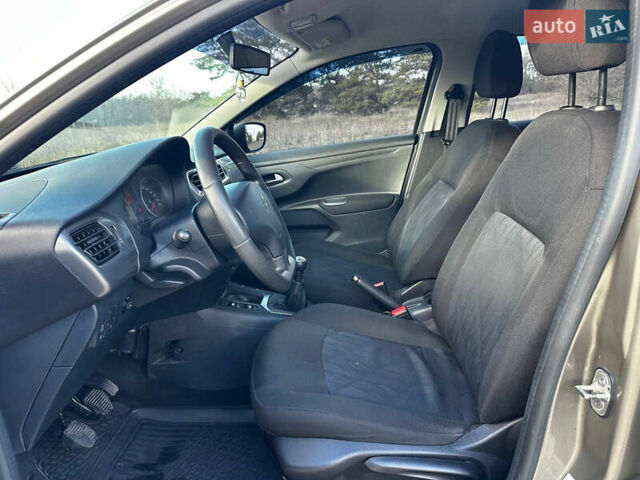 Ситроен С-Элизе, объемом двигателя 1.56 л и пробегом 145 тыс. км за 6999 $, фото 8 на Automoto.ua