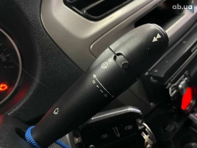 Ситроен С-Элизе, объемом двигателя 1.2 л и пробегом 260 тыс. км за 4990 $, фото 24 на Automoto.ua