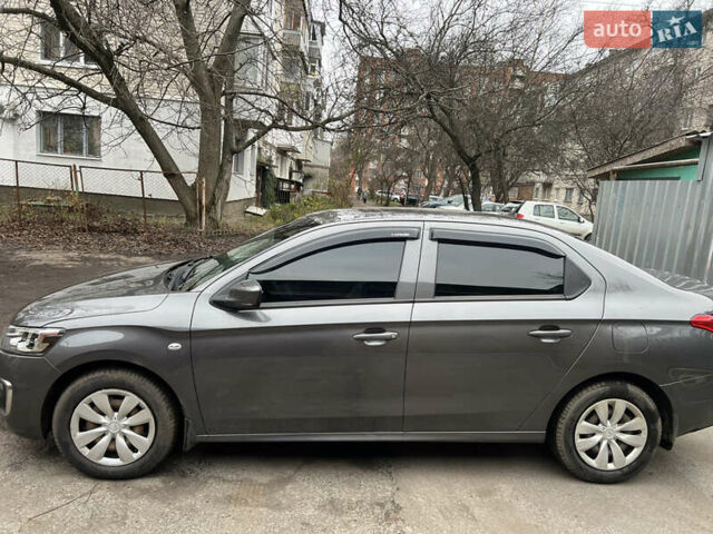 Ситроен С-Элизе, объемом двигателя 1.59 л и пробегом 77 тыс. км за 10500 $, фото 2 на Automoto.ua