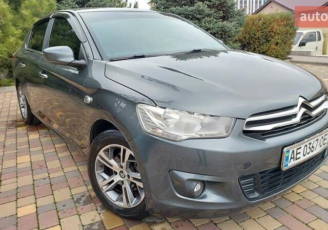 Серый Ситроен С-Элизе, объемом двигателя 1.59 л и пробегом 153 тыс. км за 6150 $, фото 2 на Automoto.ua
