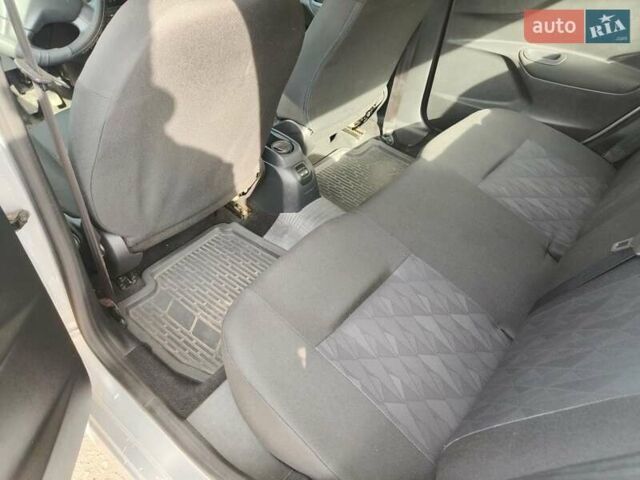 Серый Ситроен С-Элизе, объемом двигателя 1.56 л и пробегом 164 тыс. км за 6500 $, фото 18 на Automoto.ua