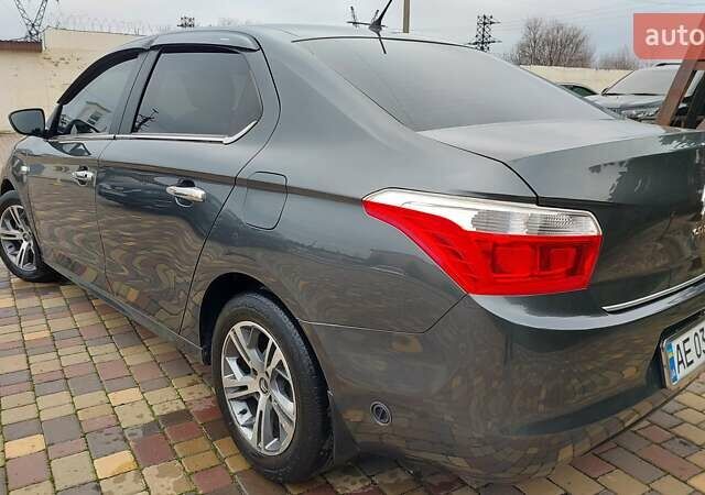 Серый Ситроен С-Элизе, объемом двигателя 1.59 л и пробегом 153 тыс. км за 6150 $, фото 3 на Automoto.ua