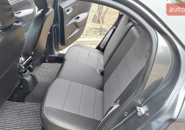 Серый Ситроен С-Элизе, объемом двигателя 1.59 л и пробегом 153 тыс. км за 6150 $, фото 13 на Automoto.ua