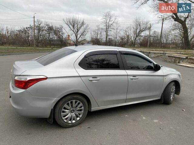 Серый Ситроен С-Элизе, объемом двигателя 1.56 л и пробегом 235 тыс. км за 5400 $, фото 4 на Automoto.ua