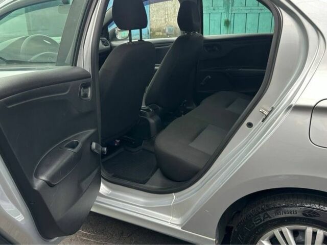 Серый Ситроен С-Элизе, объемом двигателя 1.2 л и пробегом 120 тыс. км за 4800 $, фото 9 на Automoto.ua