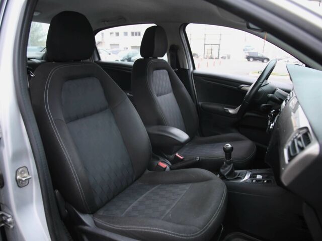 Сірий Сітроен С-Елізє, об'ємом двигуна 1.6 л та пробігом 176 тис. км за 6600 $, фото 9 на Automoto.ua