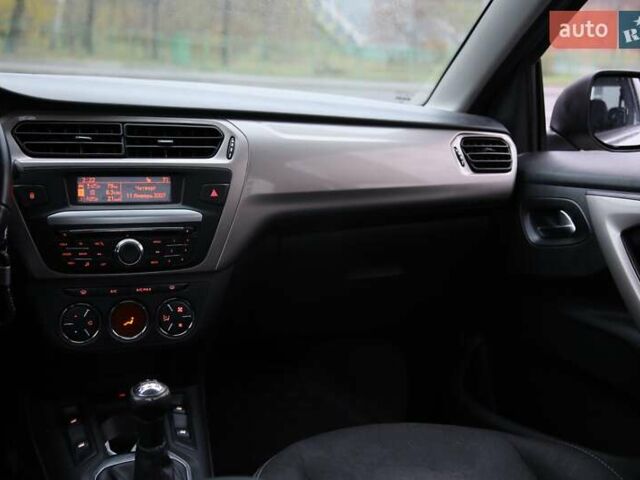 Сірий Сітроен С-Елізє, об'ємом двигуна 1.56 л та пробігом 176 тис. км за 6600 $, фото 12 на Automoto.ua