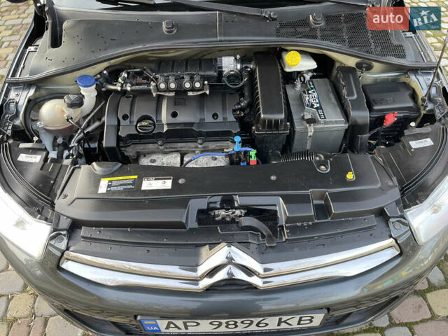 Серый Ситроен С-Элизе, объемом двигателя 1.59 л и пробегом 139 тыс. км за 6700 $, фото 45 на Automoto.ua