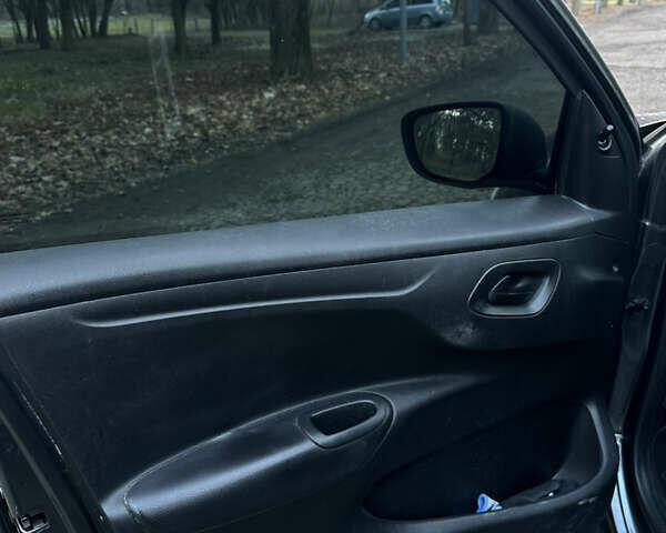 Серый Ситроен С-Элизе, объемом двигателя 1.2 л и пробегом 262 тыс. км за 3599 $, фото 16 на Automoto.ua