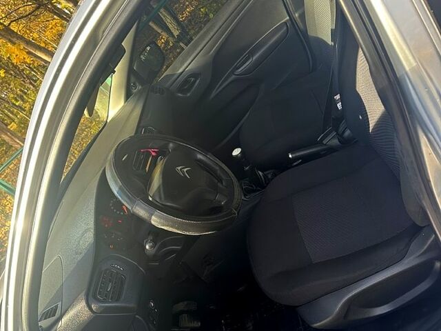 Серый Ситроен С-Элизе, объемом двигателя 1.2 л и пробегом 255 тыс. км за 5850 $, фото 8 на Automoto.ua