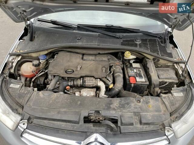 Серый Ситроен С-Элизе, объемом двигателя 1.56 л и пробегом 235 тыс. км за 5400 $, фото 10 на Automoto.ua