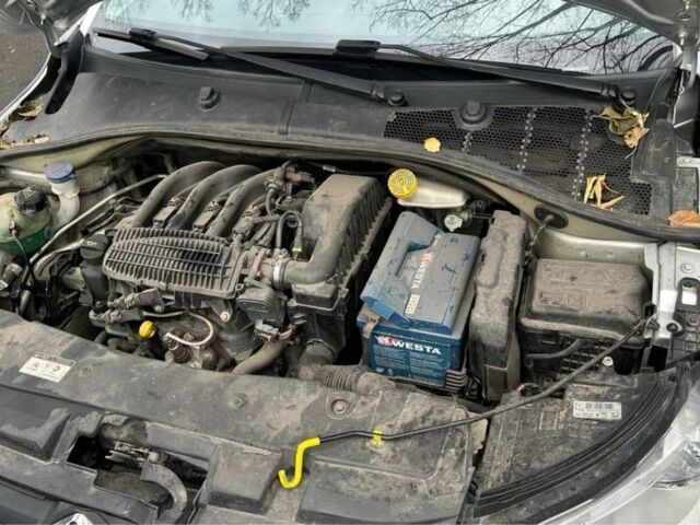 Серый Ситроен С-Элизе, объемом двигателя 1.2 л и пробегом 120 тыс. км за 4800 $, фото 8 на Automoto.ua