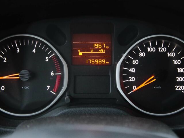 Сірий Сітроен С-Елізє, об'ємом двигуна 1.6 л та пробігом 176 тис. км за 6600 $, фото 13 на Automoto.ua