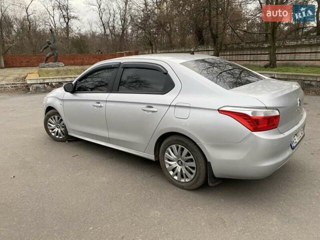 Серый Ситроен С-Элизе, объемом двигателя 1.56 л и пробегом 235 тыс. км за 5400 $, фото 2 на Automoto.ua