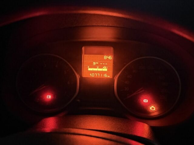 Серый Ситроен С-Элизе, объемом двигателя 1.6 л и пробегом 77 тыс. км за 7500 $, фото 2 на Automoto.ua