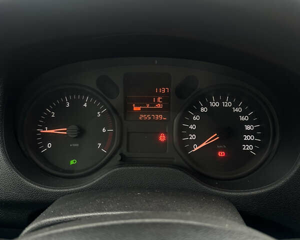 Сірий Сітроен С-Елізє, об'ємом двигуна 1.2 л та пробігом 255 тис. км за 4000 $, фото 6 на Automoto.ua