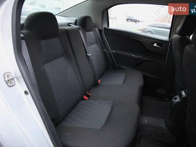 Сірий Сітроен С-Елізє, об'ємом двигуна 1.56 л та пробігом 176 тис. км за 6600 $, фото 8 на Automoto.ua