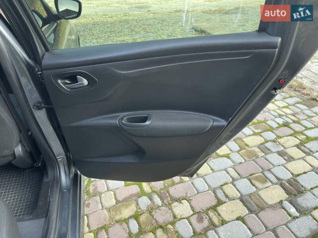 Серый Ситроен С-Элизе, объемом двигателя 1.59 л и пробегом 139 тыс. км за 6700 $, фото 38 на Automoto.ua