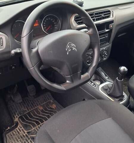 Серый Ситроен С-Элизе, объемом двигателя 1.2 л и пробегом 42 тыс. км за 7000 $, фото 3 на Automoto.ua