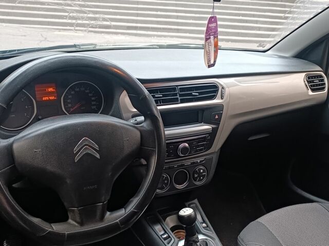 Серый Ситроен С-Элизе, объемом двигателя 1.6 л и пробегом 229 тыс. км за 6299 $, фото 4 на Automoto.ua