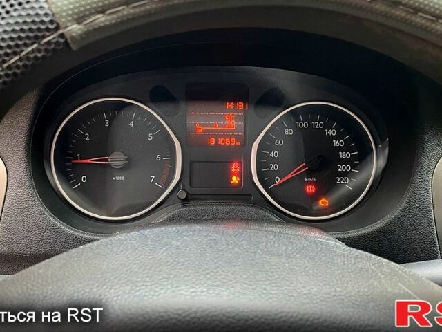 Серый Ситроен С-Элизе, объемом двигателя 1.2 л и пробегом 181 тыс. км за 5500 $, фото 6 на Automoto.ua