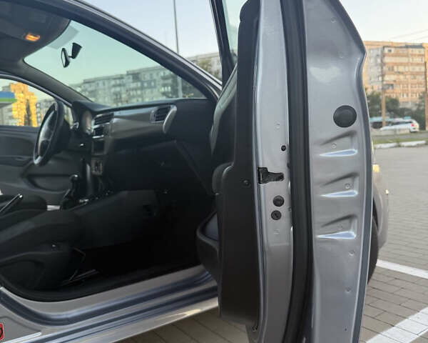 Серый Ситроен С-Элизе, объемом двигателя 1.2 л и пробегом 92 тыс. км за 7400 $, фото 17 на Automoto.ua