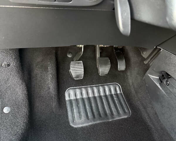 Серый Ситроен С-Элизе, объемом двигателя 1.2 л и пробегом 92 тыс. км за 7400 $, фото 16 на Automoto.ua