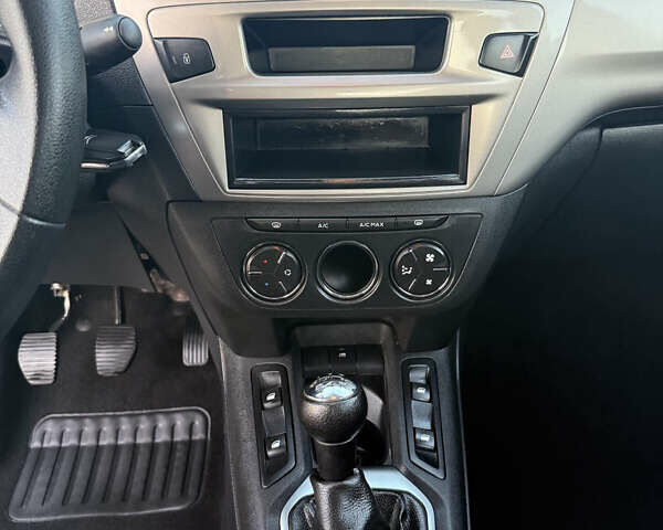 Серый Ситроен С-Элизе, объемом двигателя 1.2 л и пробегом 92 тыс. км за 7400 $, фото 14 на Automoto.ua