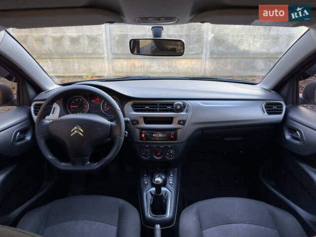 Серый Ситроен С-Элизе, объемом двигателя 1.56 л и пробегом 145 тыс. км за 8600 $, фото 56 на Automoto.ua