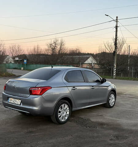 Серый Ситроен С-Элизе, объемом двигателя 1.59 л и пробегом 131 тыс. км за 8000 $, фото 7 на Automoto.ua