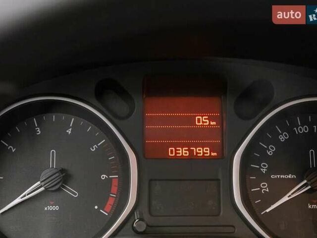 Серый Ситроен С-Элизе, объемом двигателя 1.2 л и пробегом 37 тыс. км за 10429 $, фото 10 на Automoto.ua