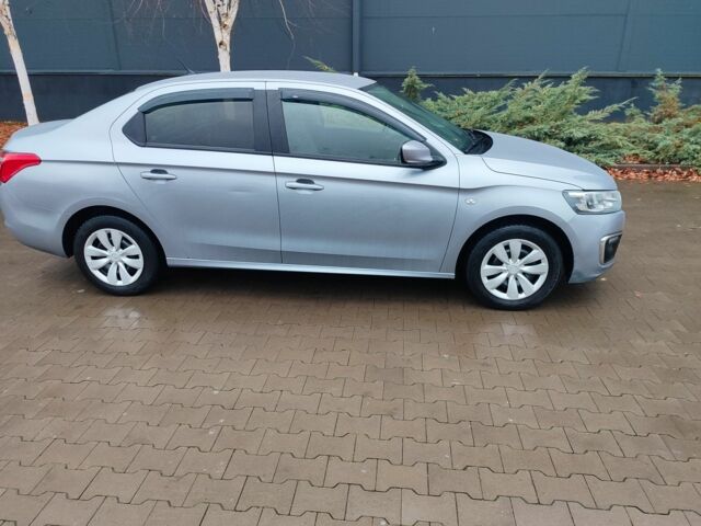 Серый Ситроен С-Элизе, объемом двигателя 1.6 л и пробегом 70 тыс. км за 9950 $, фото 6 на Automoto.ua