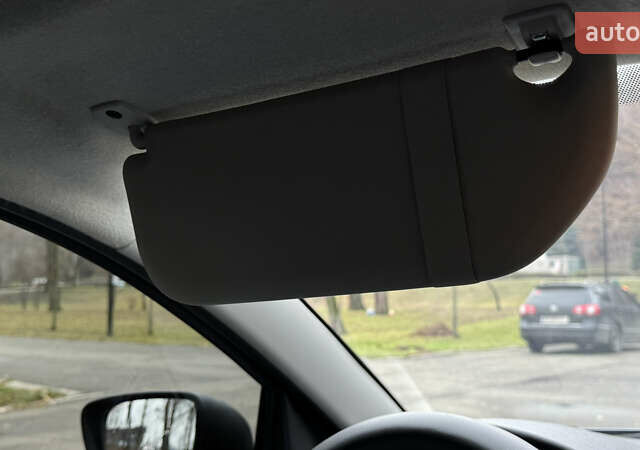 Серый Ситроен С-Элизе, объемом двигателя 1.59 л и пробегом 61 тыс. км за 10300 $, фото 29 на Automoto.ua