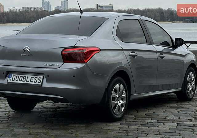 Серый Ситроен С-Элизе, объемом двигателя 1.59 л и пробегом 61 тыс. км за 10300 $, фото 4 на Automoto.ua