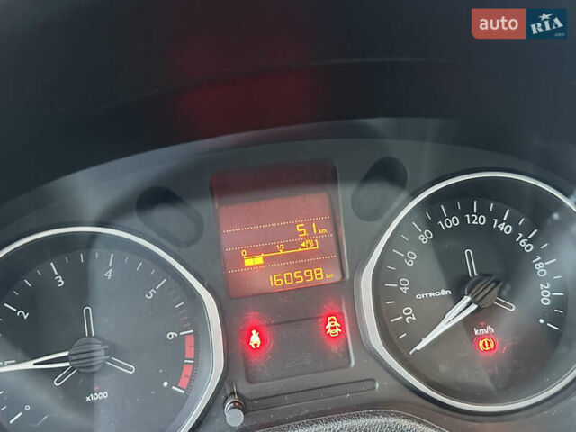 Серый Ситроен С-Элизе, объемом двигателя 1.59 л и пробегом 160 тыс. км за 9500 $, фото 12 на Automoto.ua