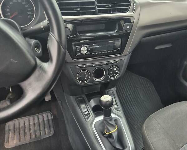 Синій Сітроен С-Елізє, об'ємом двигуна 1.2 л та пробігом 175 тис. км за 5000 $, фото 7 на Automoto.ua