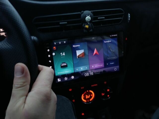 Синий Ситроен С-Элизе, объемом двигателя 1.6 л и пробегом 185 тыс. км за 6700 $, фото 6 на Automoto.ua