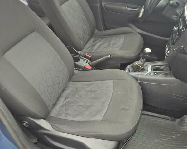 Синий Ситроен С-Элизе, объемом двигателя 1.2 л и пробегом 175 тыс. км за 4700 $, фото 2 на Automoto.ua