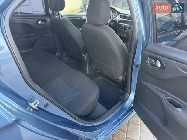 Синий Ситроен С-Элизе, объемом двигателя 1.56 л и пробегом 248 тыс. км за 6700 $, фото 10 на Automoto.ua