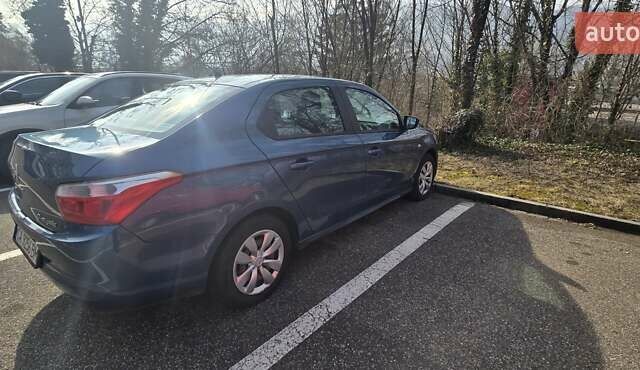 Синий Ситроен С-Элизе, объемом двигателя 1.2 л и пробегом 1 тыс. км за 10000 $, фото 3 на Automoto.ua