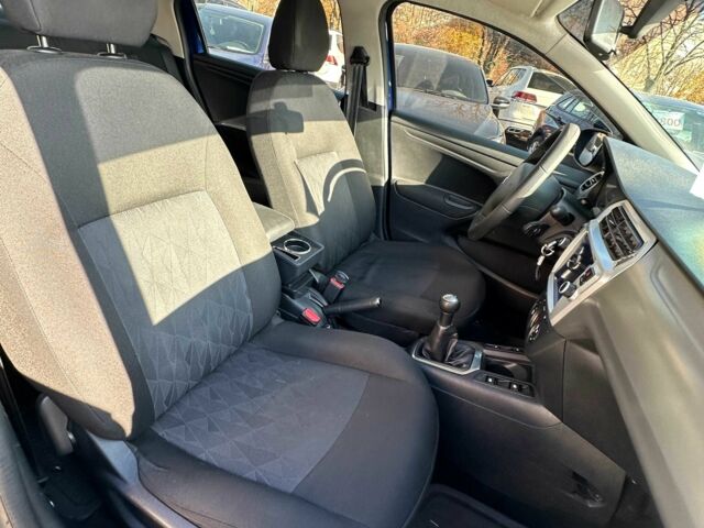 Синий Ситроен С-Элизе, объемом двигателя 1.6 л и пробегом 159 тыс. км за 8150 $, фото 10 на Automoto.ua