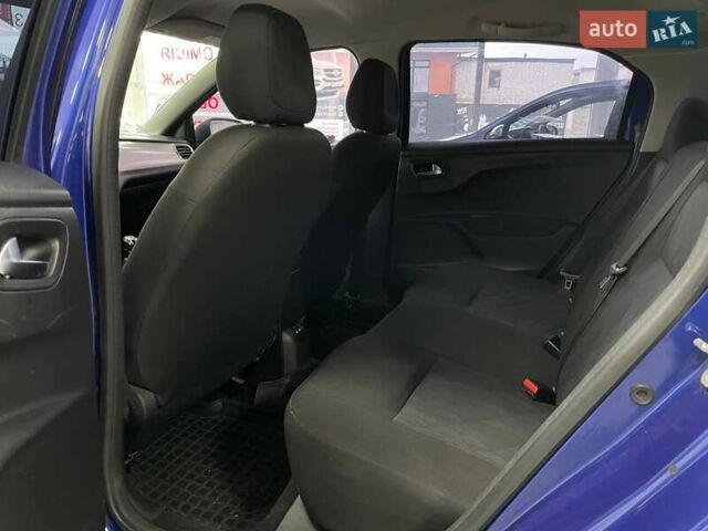 Синій Сітроен С-Елізє, об'ємом двигуна 1.2 л та пробігом 260 тис. км за 4990 $, фото 32 на Automoto.ua