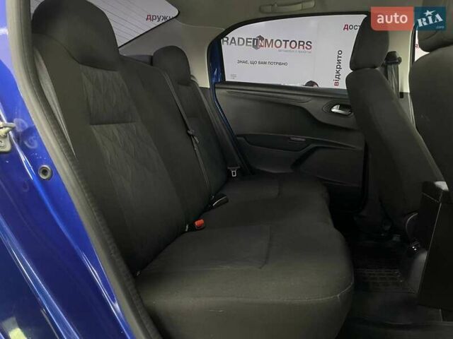 Синий Ситроен С-Элизе, объемом двигателя 1.2 л и пробегом 260 тыс. км за 4490 $, фото 31 на Automoto.ua