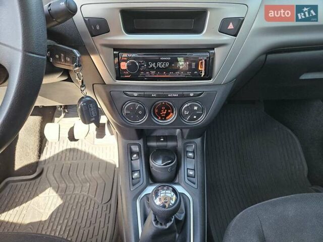 Синий Ситроен С-Элизе, объемом двигателя 1.2 л и пробегом 39 тыс. км за 8400 $, фото 15 на Automoto.ua